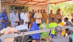 𝐃é𝐝𝐨𝐮𝐠𝐨𝐮 : 𝐥𝐞 𝐏𝐫𝐞𝐦𝐢𝐞𝐫 𝐦𝐢𝐧𝐢𝐬𝐭𝐫𝐞 𝐚𝐮 𝐜𝐡𝐞𝐯𝐞𝐭 𝐝𝐞𝐬 𝐛𝐥𝐞𝐬𝐬é𝐬 𝐞𝐧 𝐨𝐩é𝐫𝐚𝐭𝐢𝐨𝐧𝐬