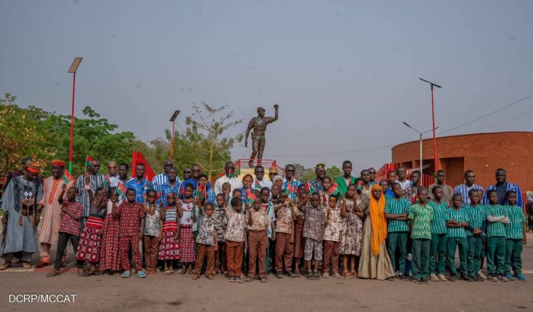 Cinquième cérémonial d'hommage militaire au Camarade Président Thomas SANKARA et ses douze compagnons : le MESFPT et le MEBAPLN à l'honneur