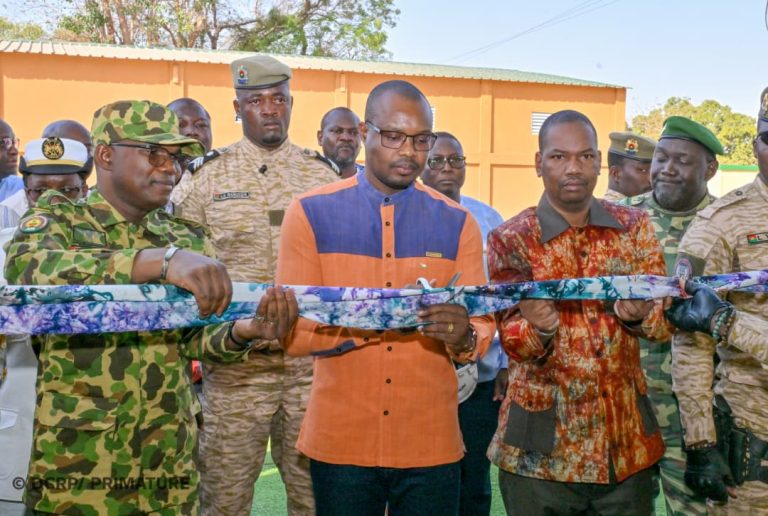 ‎𝐏𝐢𝐬𝐜𝐢𝐜𝐮𝐥𝐭𝐮𝐫𝐞 𝐚𝐮 𝐁𝐮𝐫𝐤𝐢𝐧𝐚 𝐅𝐚𝐬𝐨 : 𝐥𝐞 𝐏𝐫𝐞𝐦𝐢𝐞𝐫 𝐦𝐢𝐧𝐢𝐬𝐭𝐫𝐞 𝐢𝐧𝐚𝐮𝐠𝐮𝐫𝐞 𝐝𝐞𝐬 𝐮𝐧𝐢𝐭é𝐬 𝐢𝐧𝐝𝐮𝐬𝐭𝐫𝐢𝐞𝐥𝐥𝐞𝐬 𝐝𝐞 𝐩𝐫𝐨𝐝𝐮𝐜𝐭𝐢𝐨𝐧 𝐝’𝐚𝐥𝐢𝐦𝐞𝐧𝐭𝐬 𝐩𝐨𝐮𝐫 𝐩𝐨𝐢𝐬𝐬𝐨𝐧𝐬