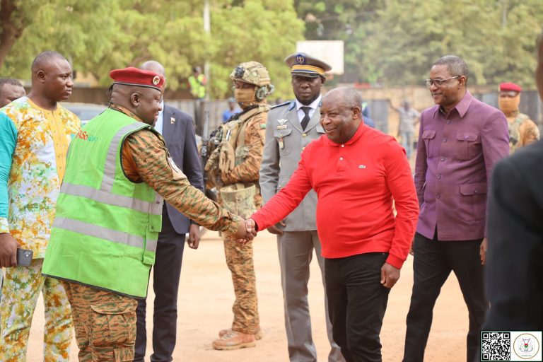 Agence Faso Mêbo : Un modèle qui inspire le Président burundais