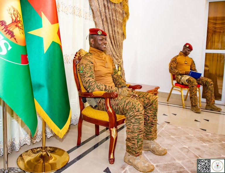 SÉJOUR DU PRÉSIDENT DU FASO À BOBO-DIOULASSO : Le Capitaine Ibrahim TRAORÉ échange avec les Premiers ministres de la Confédération AES autour de la problématique de la culture