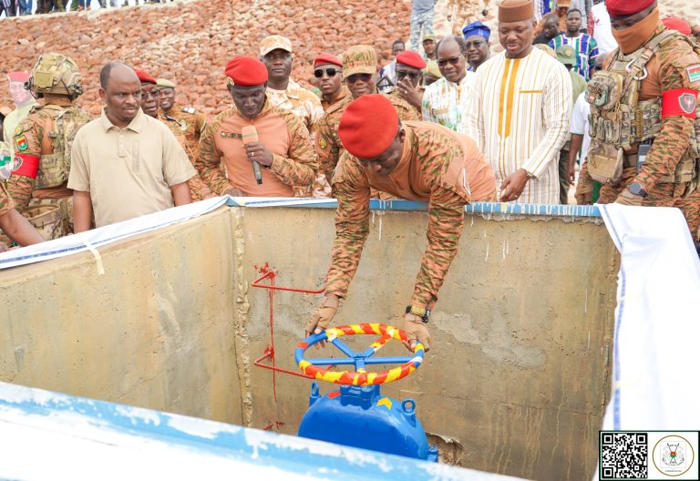 SÉJOUR DU PRÉSIDENT DU FASO DANS LE NAZINON : ‎Le Capitaine Ibrahim TRAORÉ inaugure le barrage de Pô Kapro