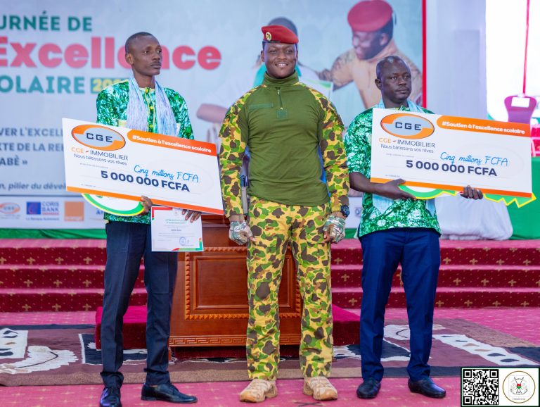 JOURNÉE DE L’EXCELLENCE SCOLAIRE 2026 : le Capitaine Ibrahim TRAORÉ aux jeunes lauréats
