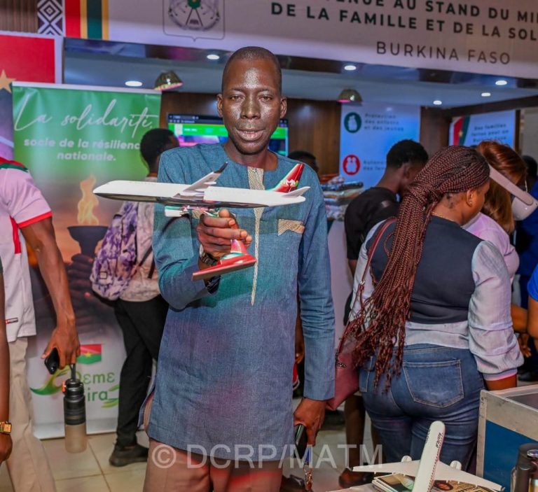 Exposition gouvernementale : Air Burkina affiche ses performances et sa dynamique de modernisation