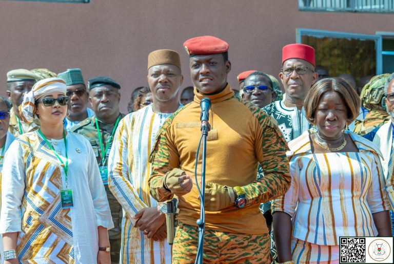 18e ÉDITION DU SALON INTERNATIONAL DE L’ARTISANAT DE OUAGADOUGOU (SIAO) : le Capitaine Ibrahim TRAORÉ appelle à une révolution créative de l’artisanat